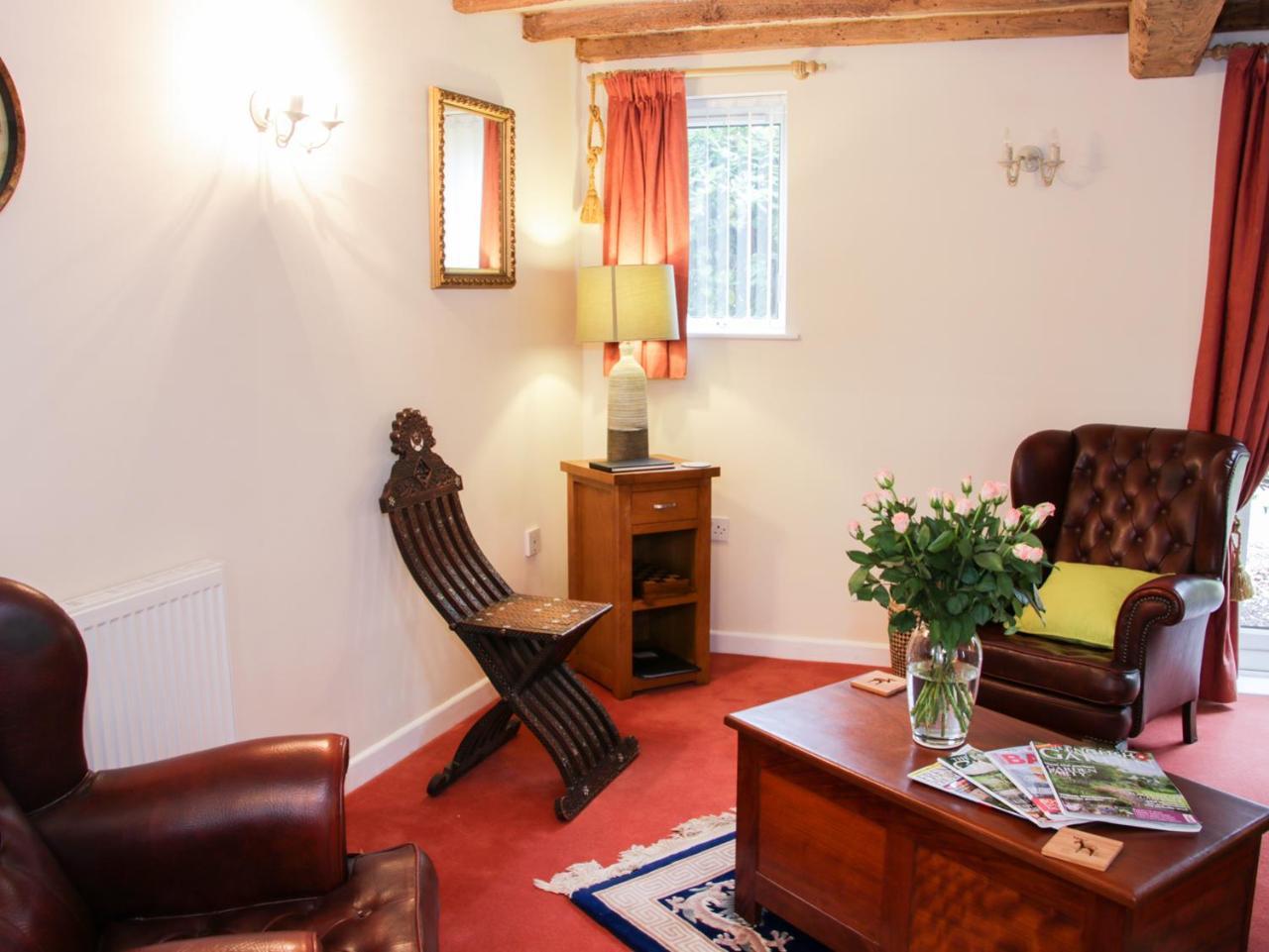 Cream Door Cottage 키더민스터 외부 사진